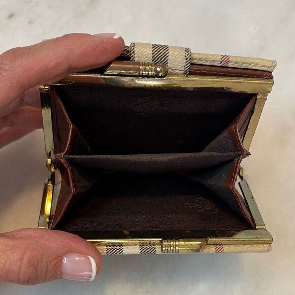 Burberry Vintage Haymarket Check Knight Insignia Bifold Wallet - HTF - Picture 11 of 16